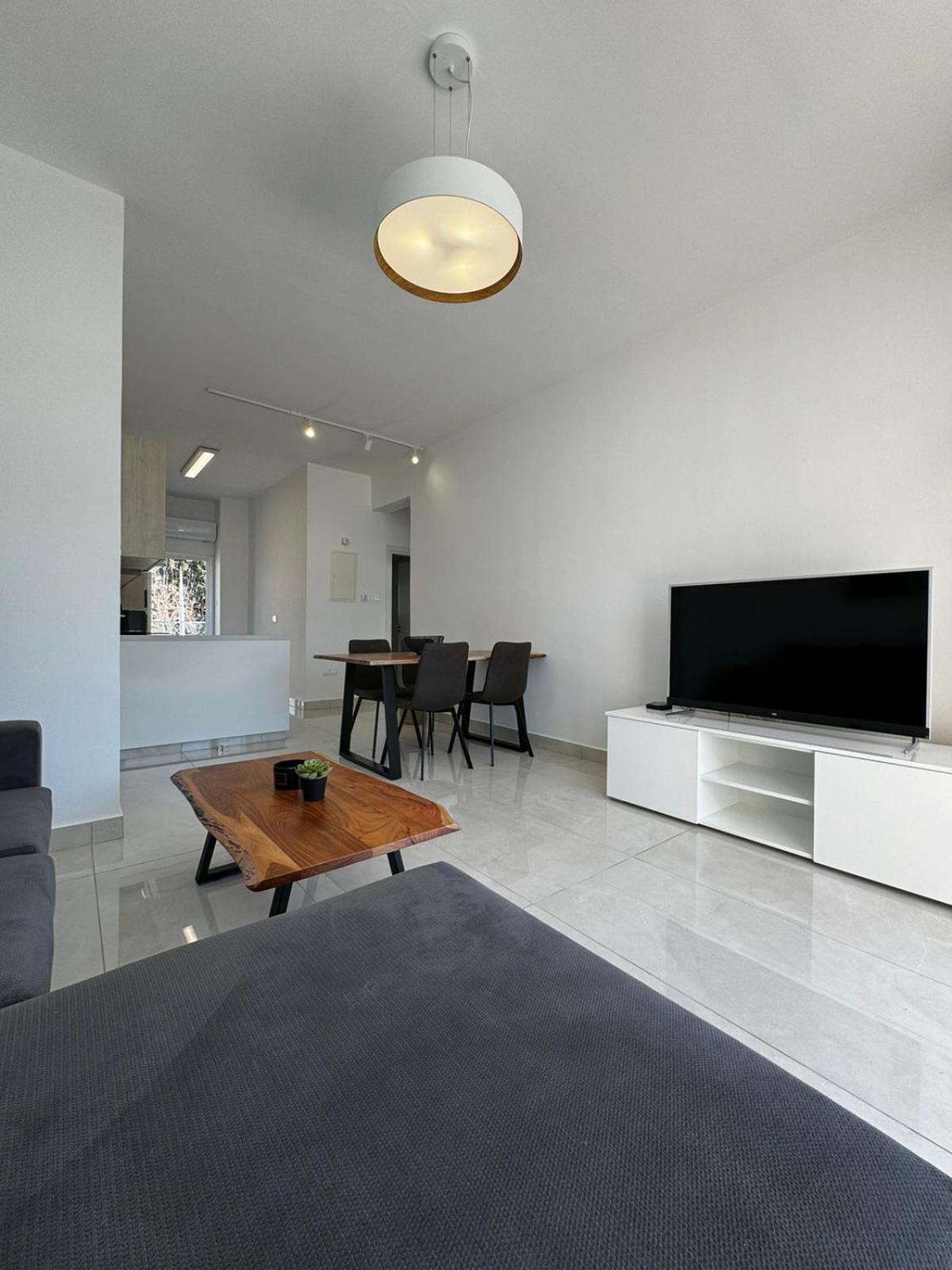 Seaside Gem 2-beds Appartement Paphos